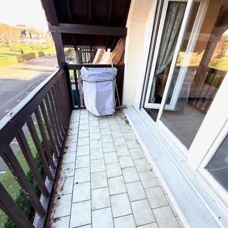 Tourgeville 2 Pieces Avec Parking, Piscine Et Tennis Apartment Deauville